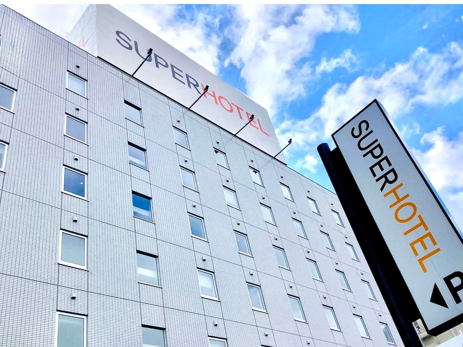 �ɉ؊X�͒����ڂ̑O�I����͐Â��ł�����������@�@