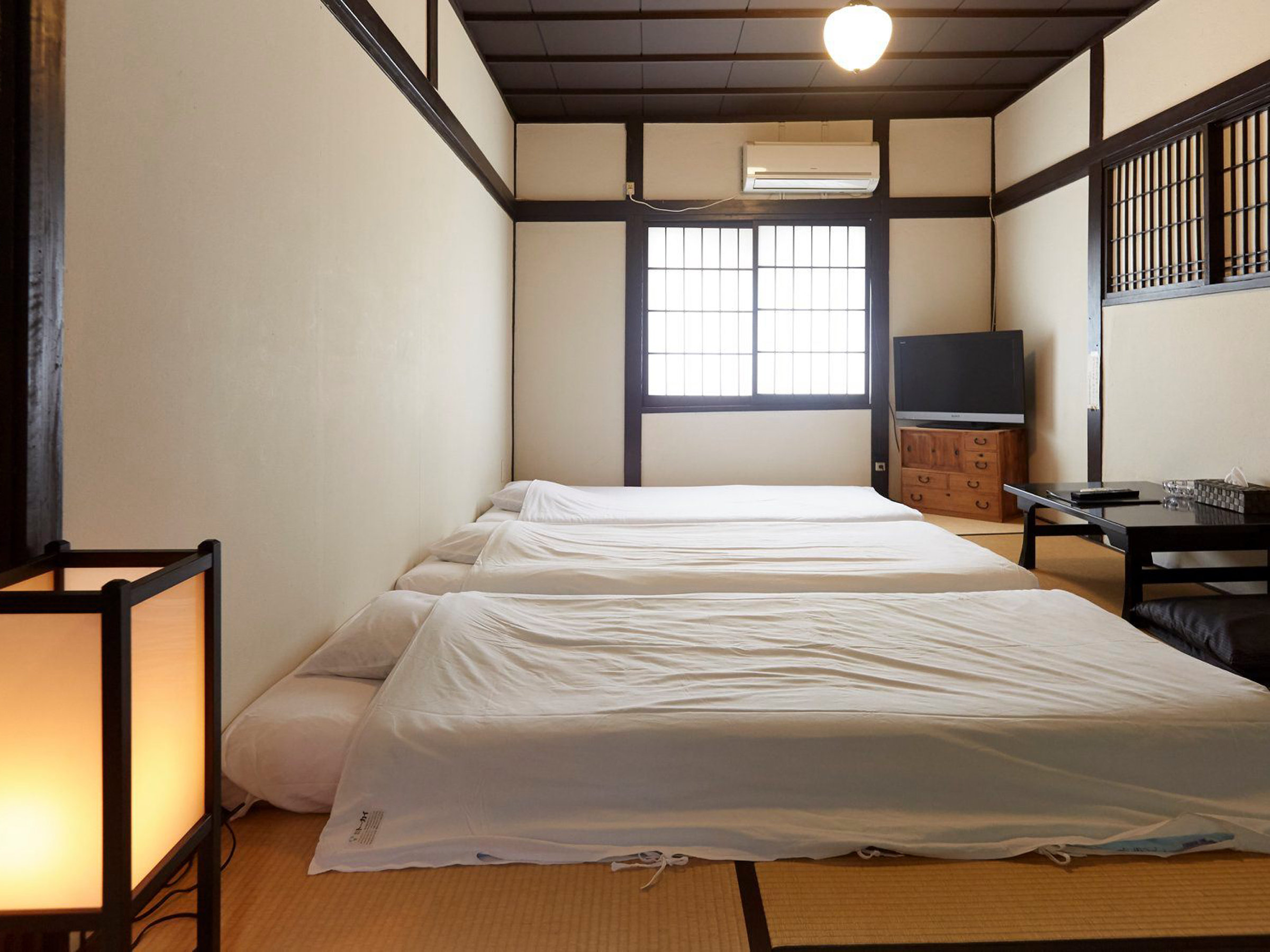 �y8��z�a�g���v��