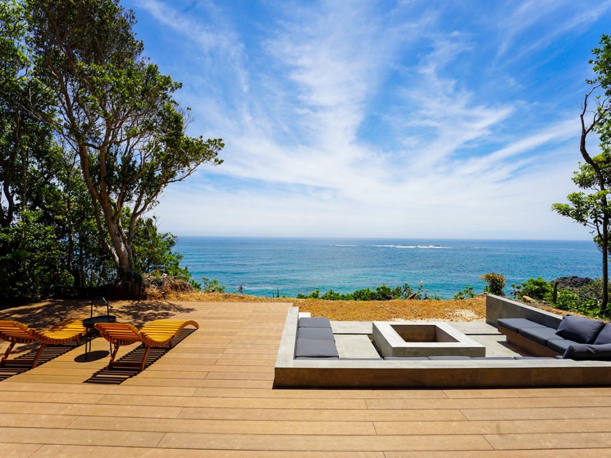 �o���R�j�[