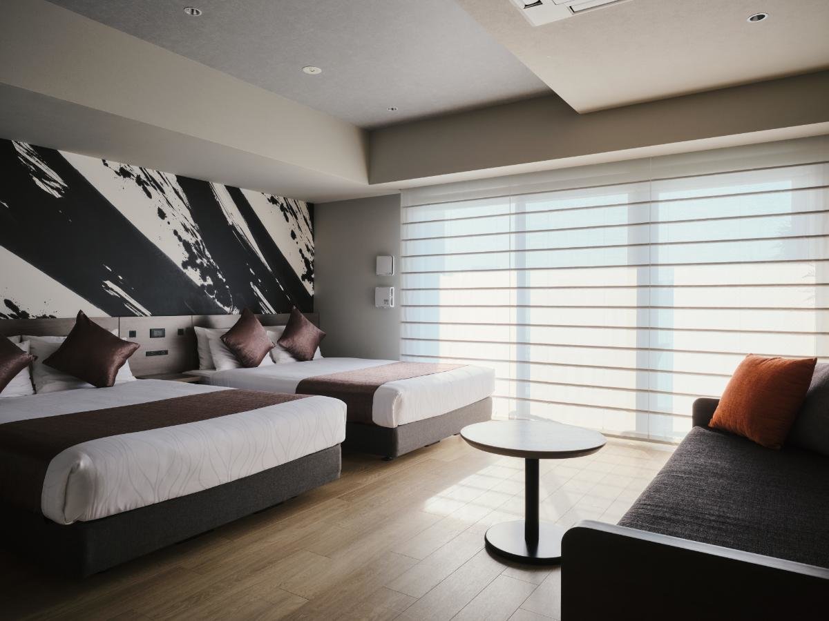 �v���~�A���T�E�i�X�C�[�g �o���R�j�[�t��