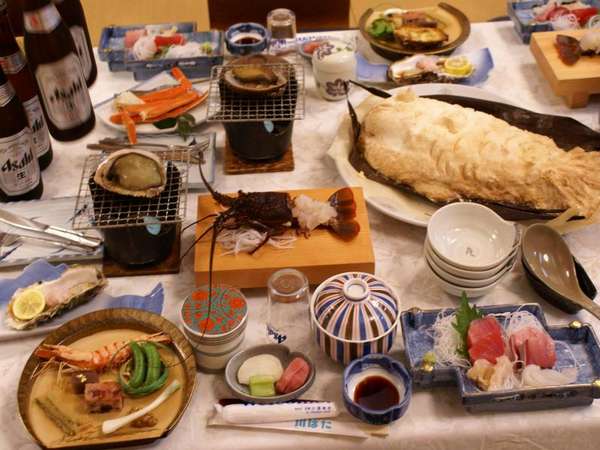 ���ʗ�������͈ɐ��C�V��A���r�̗x��āA���ڑ�̉����ē��̍��؃v���������󂯂��Ă���܂��B