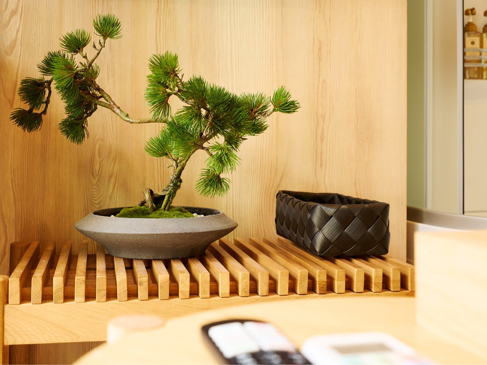 1Kɂ͘aeCXg\~͂Ă܂B