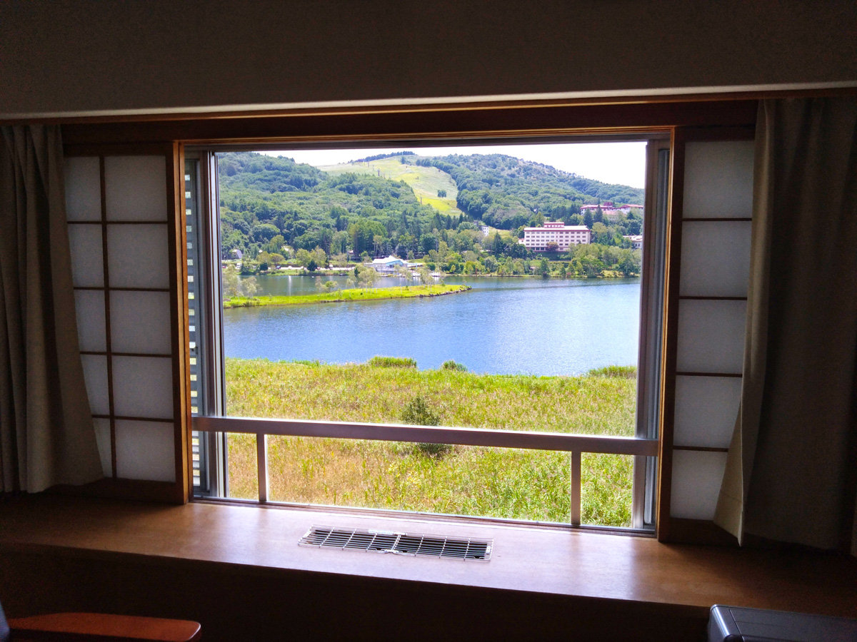 �q������̃��C�N�r���[