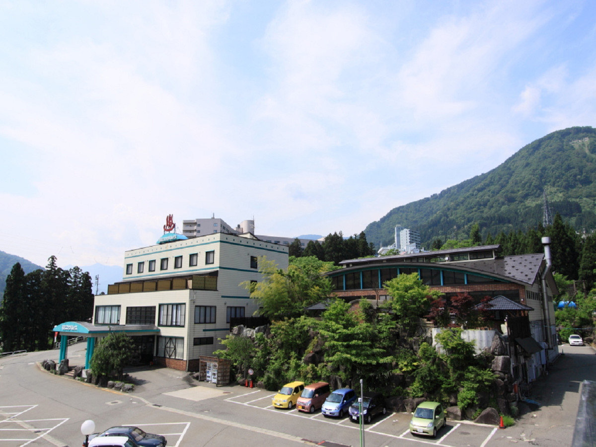 zeSi