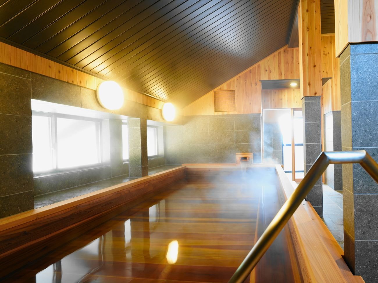 ����|�������u�r�Y�̓��v2025�N5��2���j���[�I�[�v���I