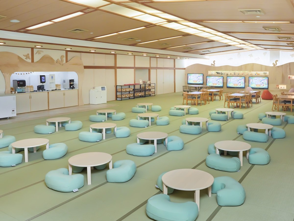 2026�N1��31���i�y�j�I�[�v���uKINOHA Family Lounge & Library�v