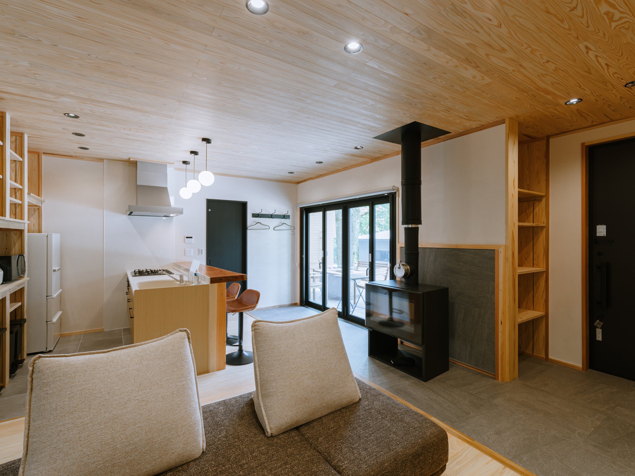 �~�i11�`3���j�͐d�X�g�[�u���y���߂܂�