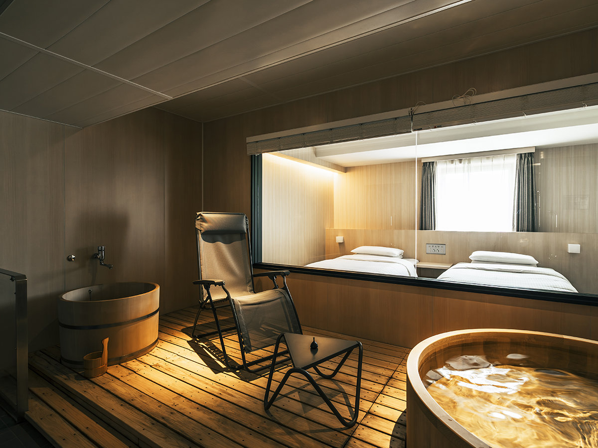 Spa�c�C�����[�� �։�
