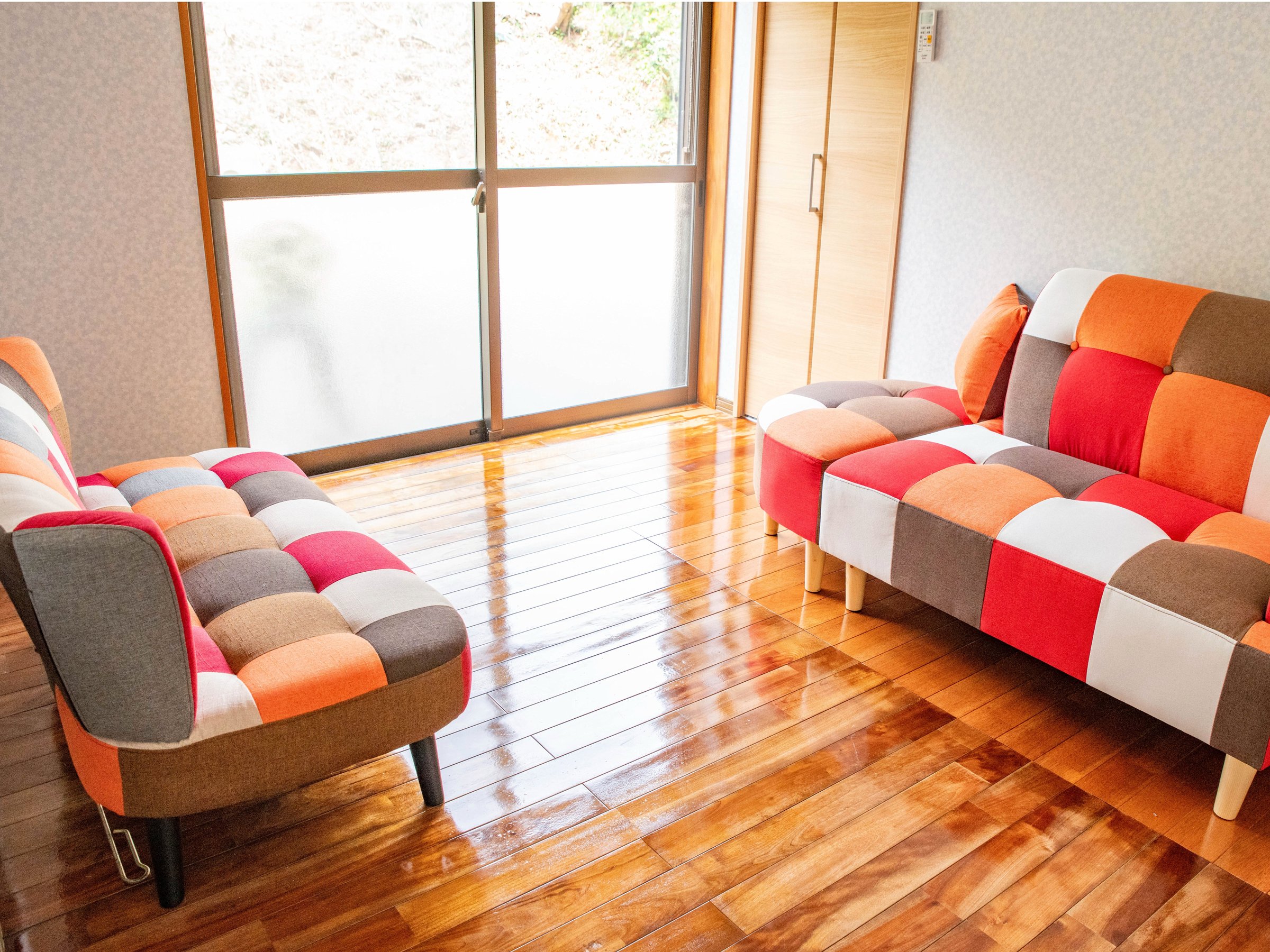 �y���̏h�z���r���O�Q