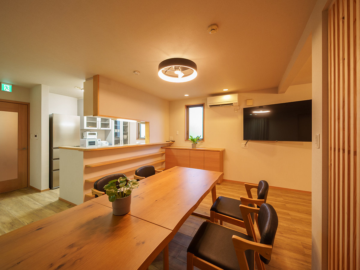 �_�C�j���O�E�L�b�`��