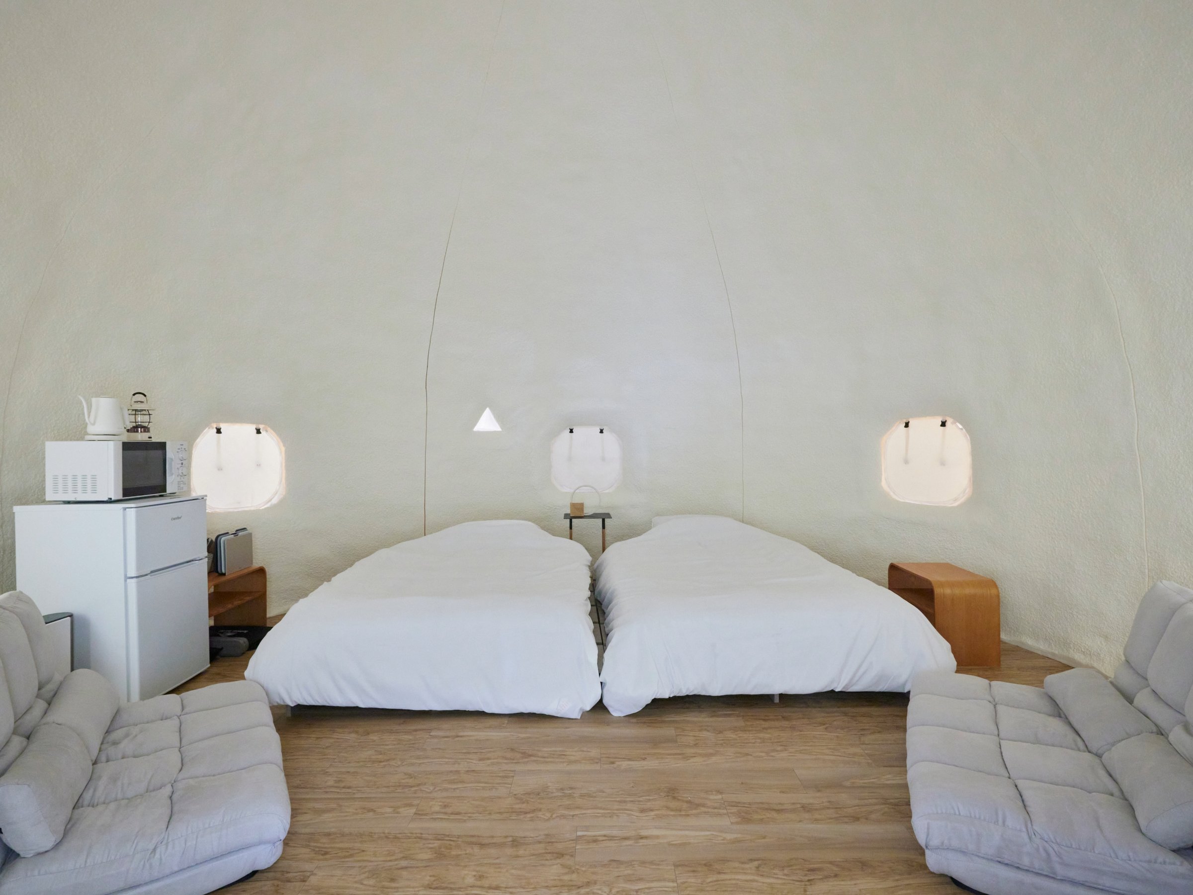 Z~_uxbhQE\t@xbhQAybgłB