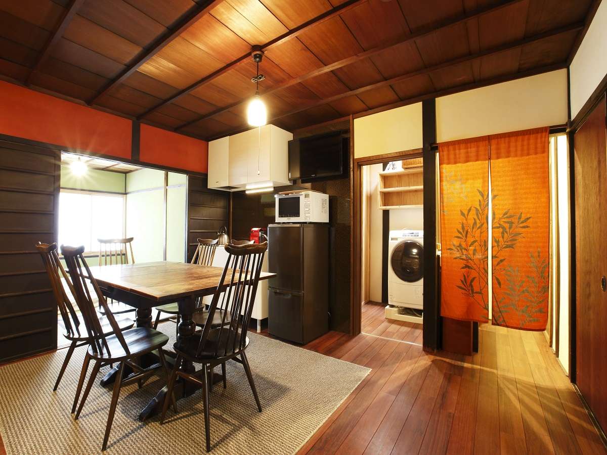 ���r���O���[��