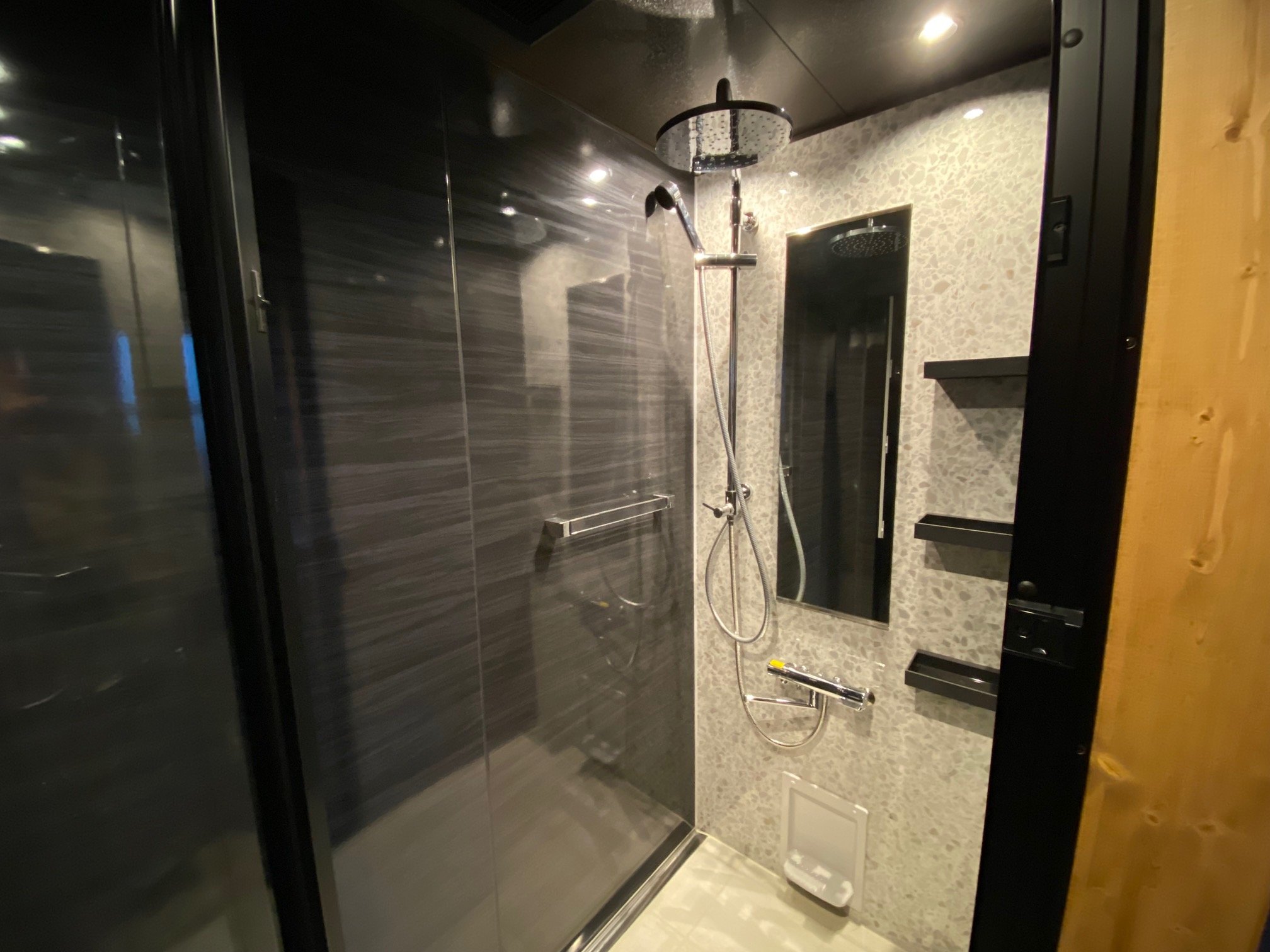 �����V�����[���[��