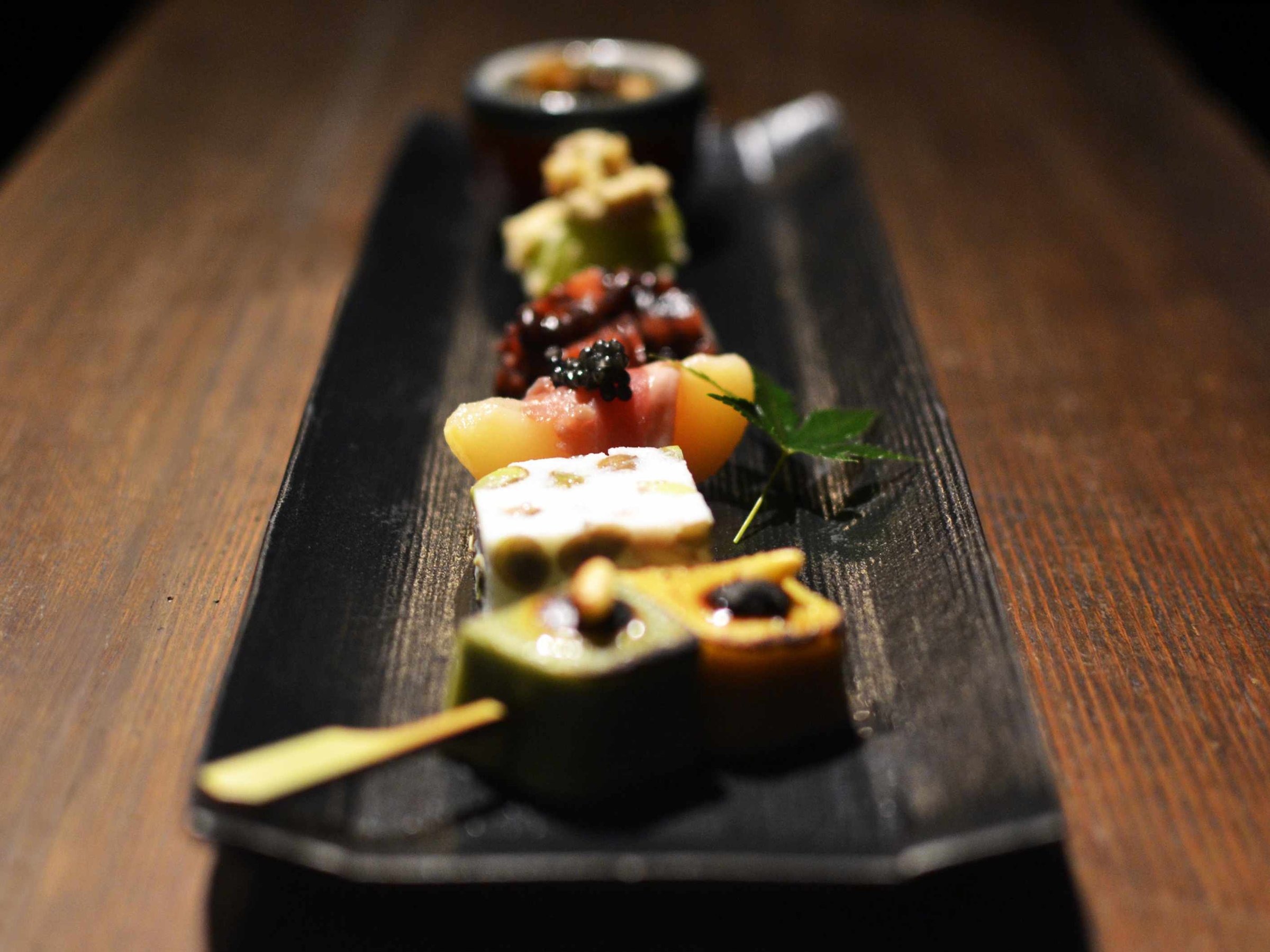 �`������̔����`�{�̐H�ނ������ڂɂ����̂��ށB