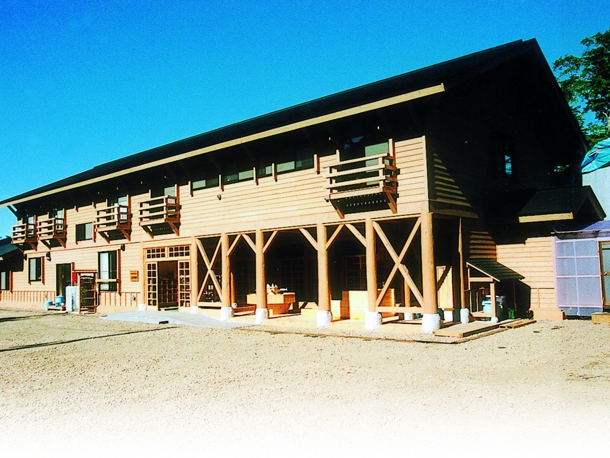 �؂̉����肪�������鎩�R�̑傢�Ȃ�D�����ɕ�܂ꂽ�h�ł��B