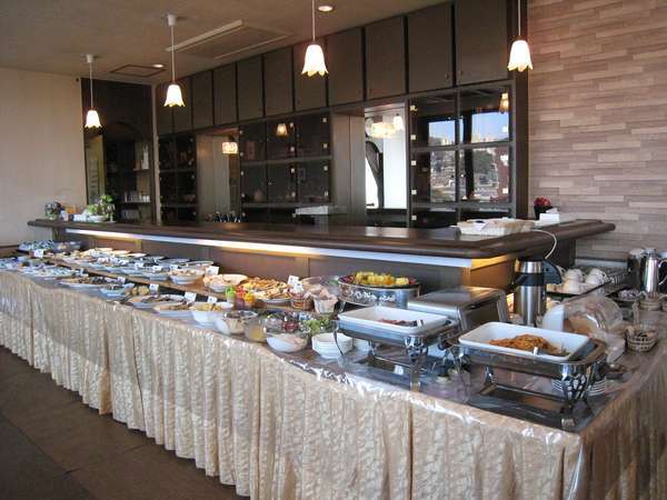 ���H�o�C�L���O���q�l����ς��D�]���������Ă���܂��B�����x�A���������������I