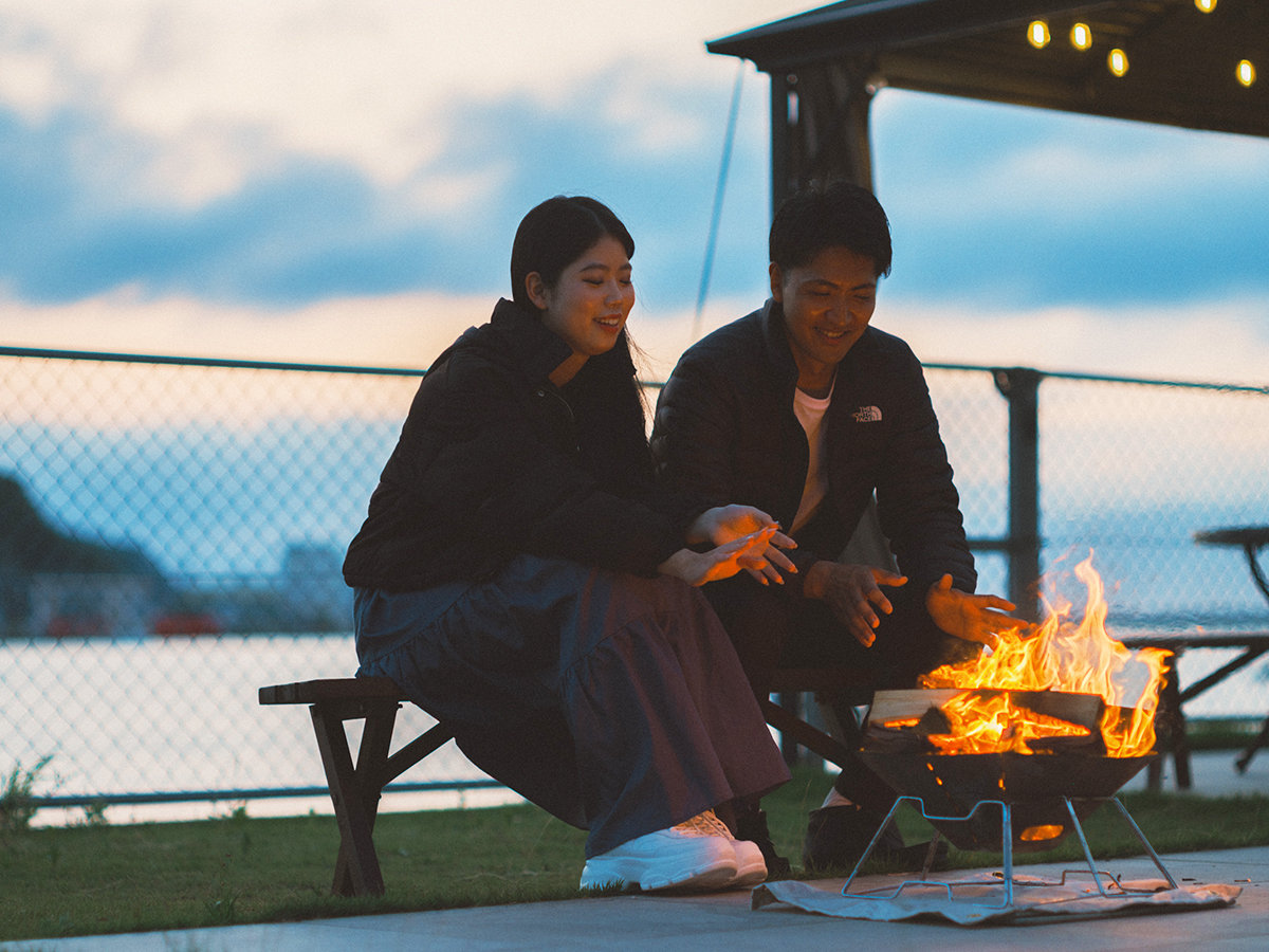 �y���Α̌��z�d�̃p�`�p�`�Ɣ����鉹��g���������Ȃ���A��؂Ȑl�ƌ�炢�̎��Ԃ����߂������������B