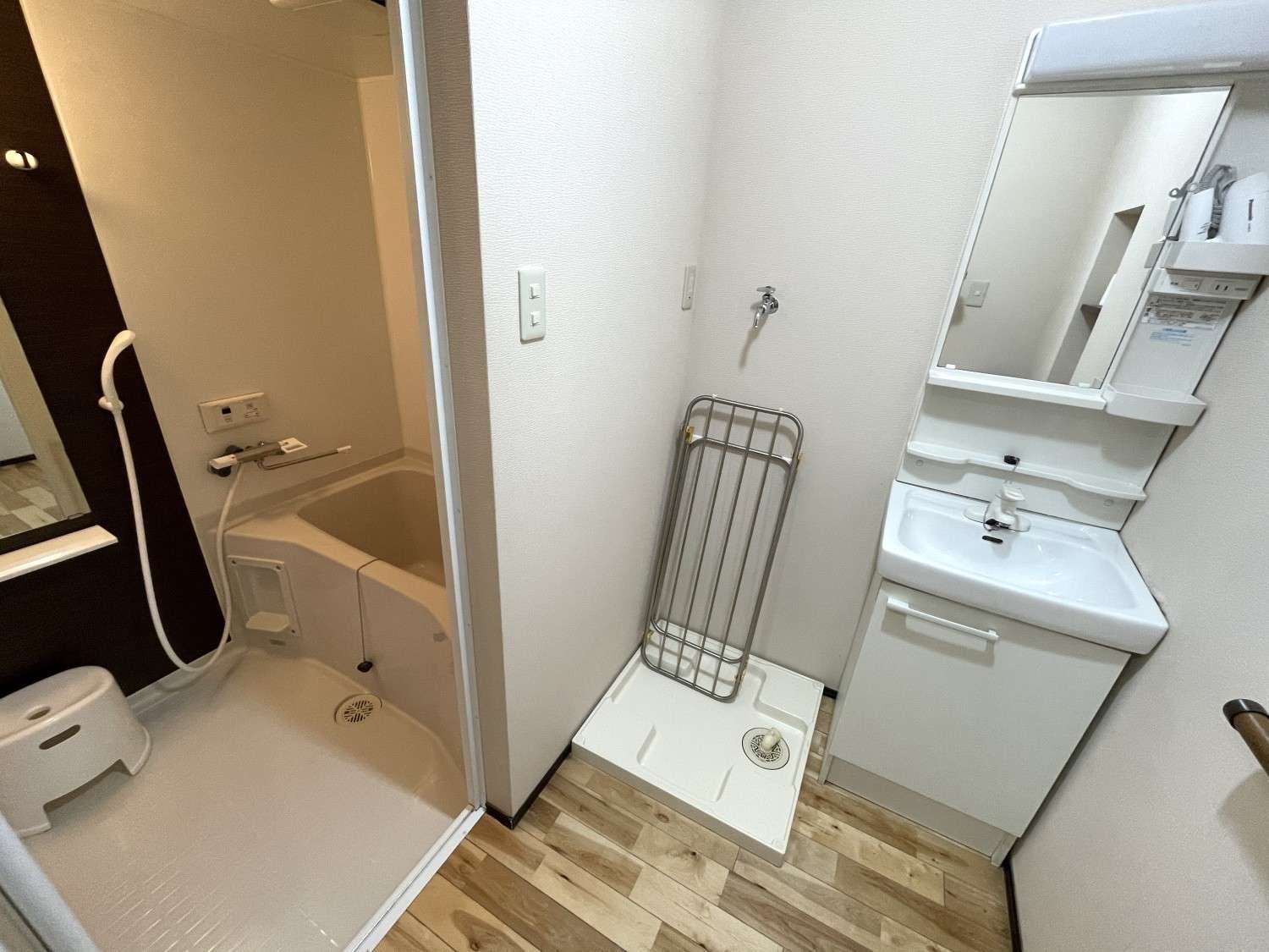 �����E�E�ߏ�