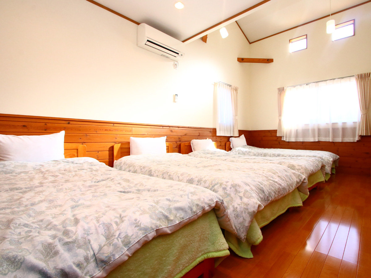 �x�b�h���[����4�̃x�b�h�����p�ӂ��Ă���܂�*