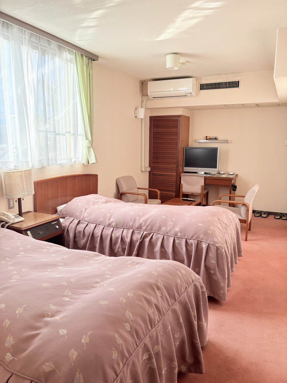 �V���O���ƃc�C��������܂��B