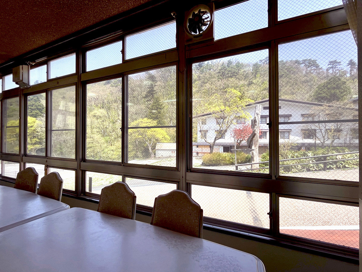 �y�H���z �l�G��ʂ��ĕω������R�̎��R�𒭂߂Ȃ��炨�߂������������B