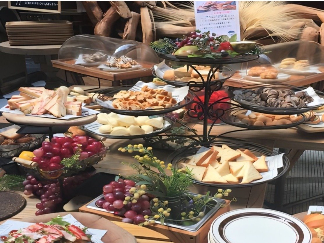 yrbtFzG߂̐HނgS100ވȏ̗y݂