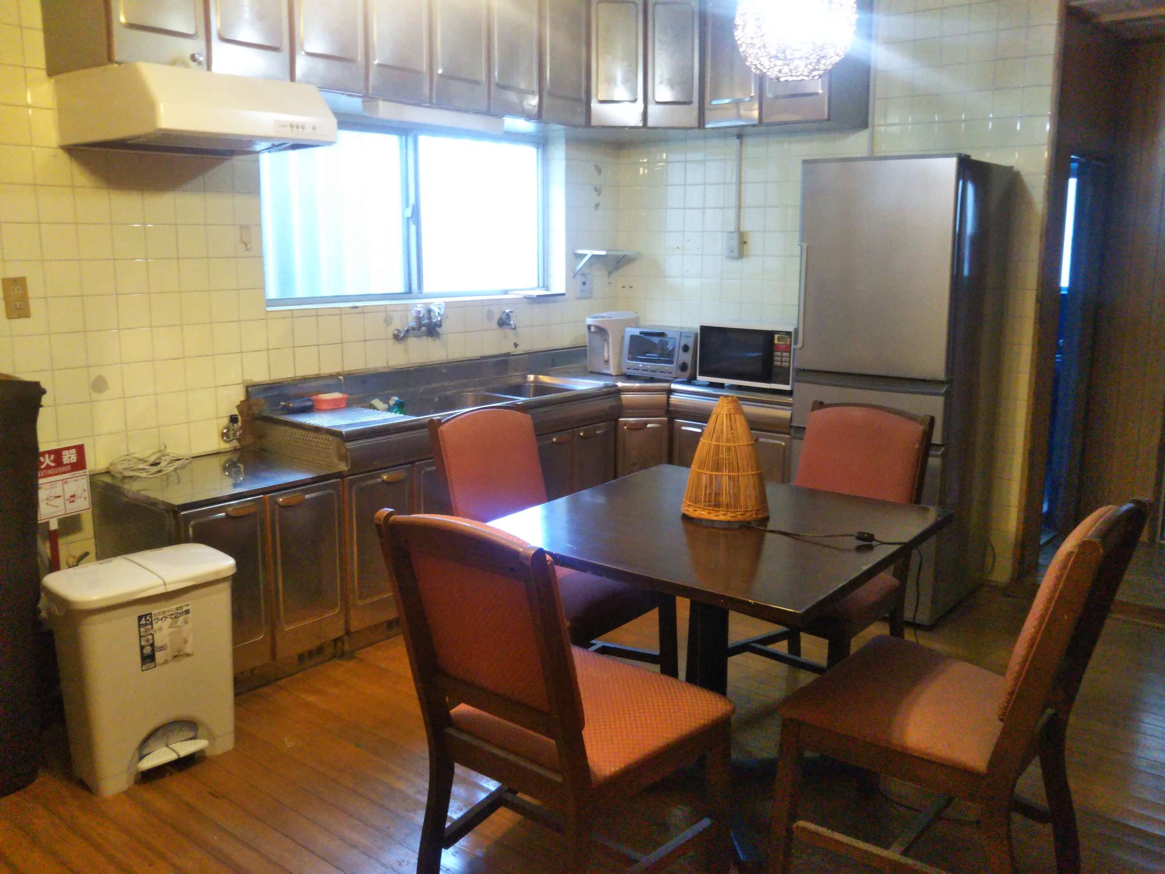 ���r�[IH�R�����A�d�q�����W�A��^�①�Ɋ���