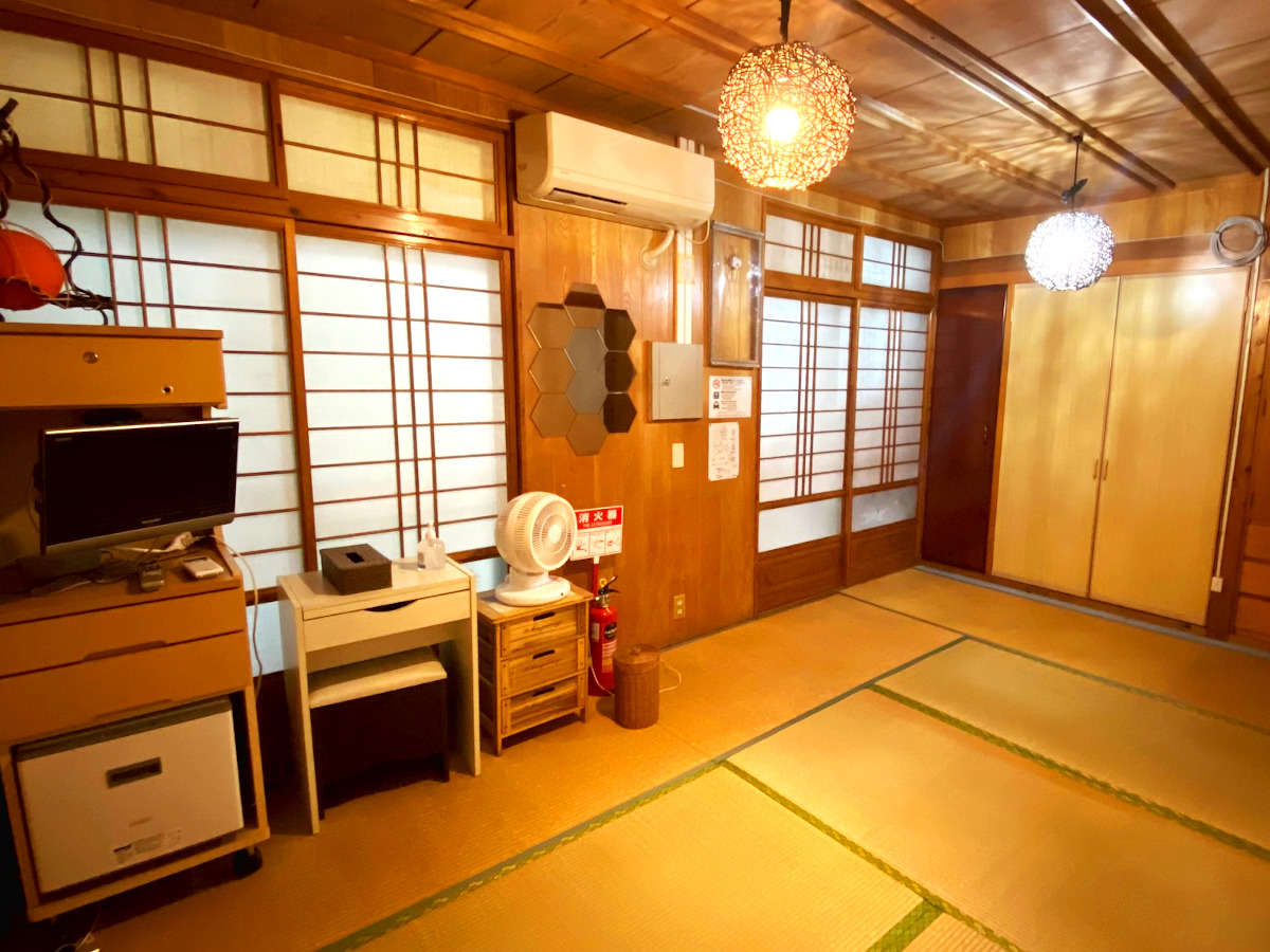 �E�����̊�