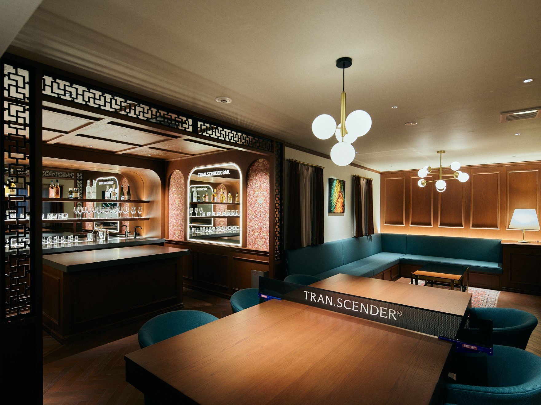 THE HOUSEb1gґI137u̓Ɨݐ؁i2F rOA_CjOAo[j