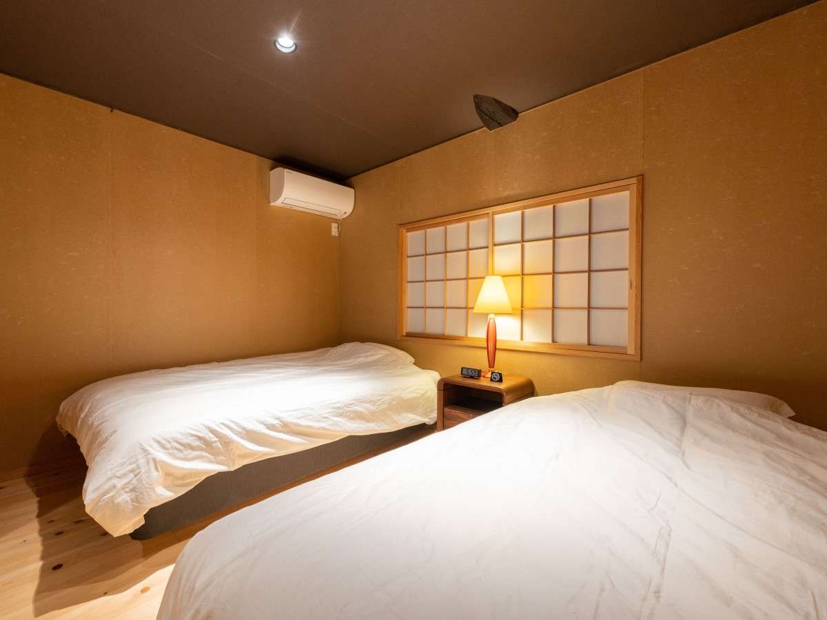 �y2F �m�Q���z�V���O��2��