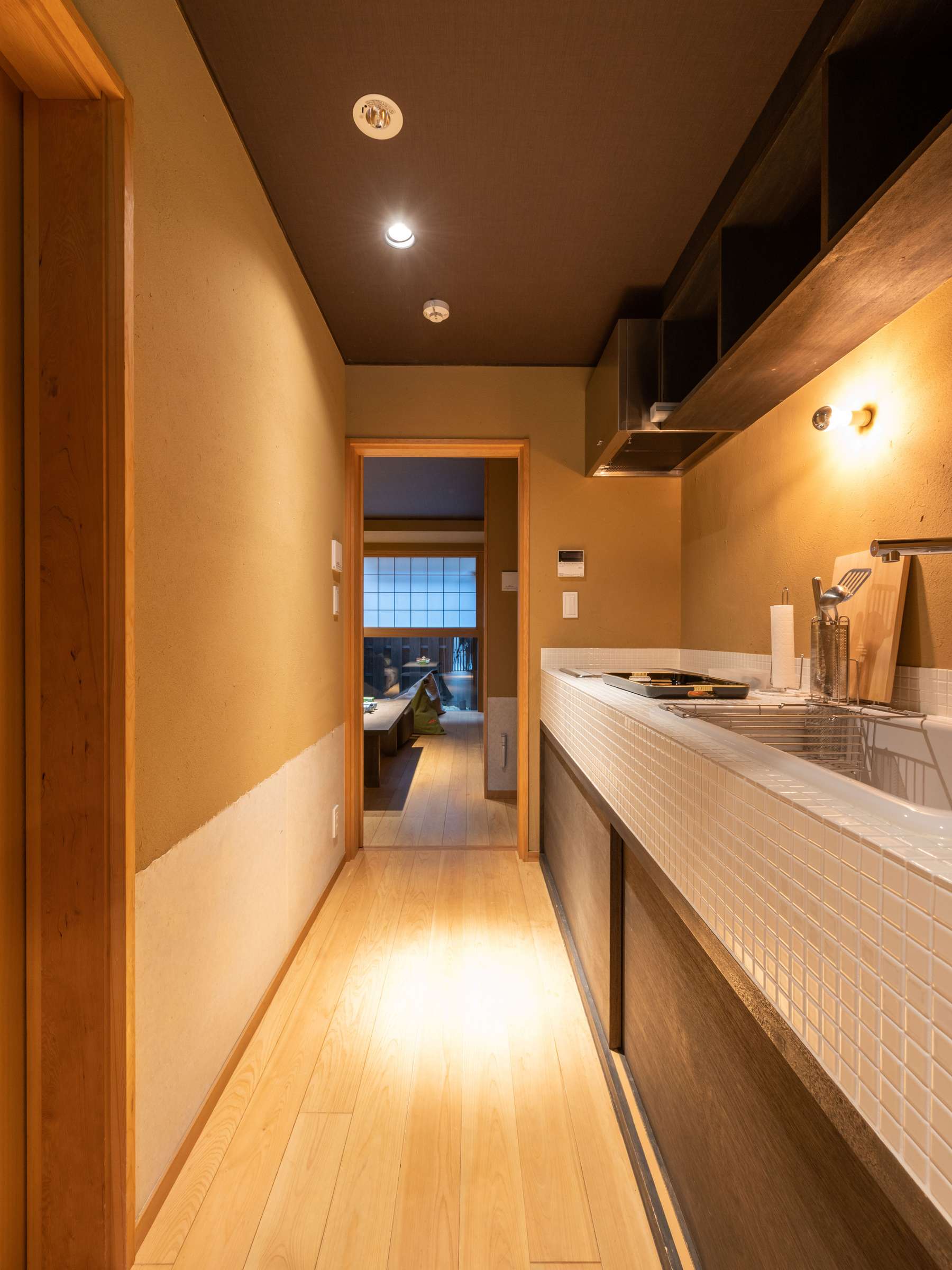 �y1F�@�L�b�`���z�������E�H�킪������Ă��܂��B�����X�e�C�ɂ��֗��ł��B