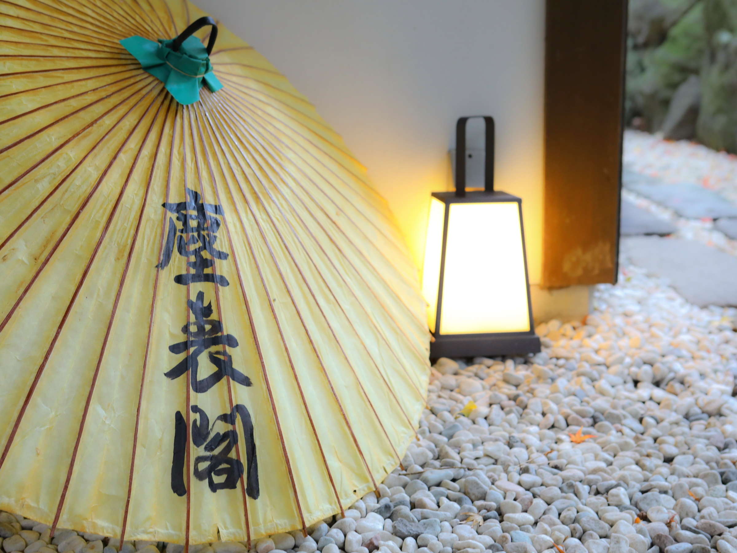 ���X�̔ς킵���A�s��̌����𗣂�A�S�x�܂�ЂƂƂ����B����Ȏv�������߂�ꂽ�h���ł�