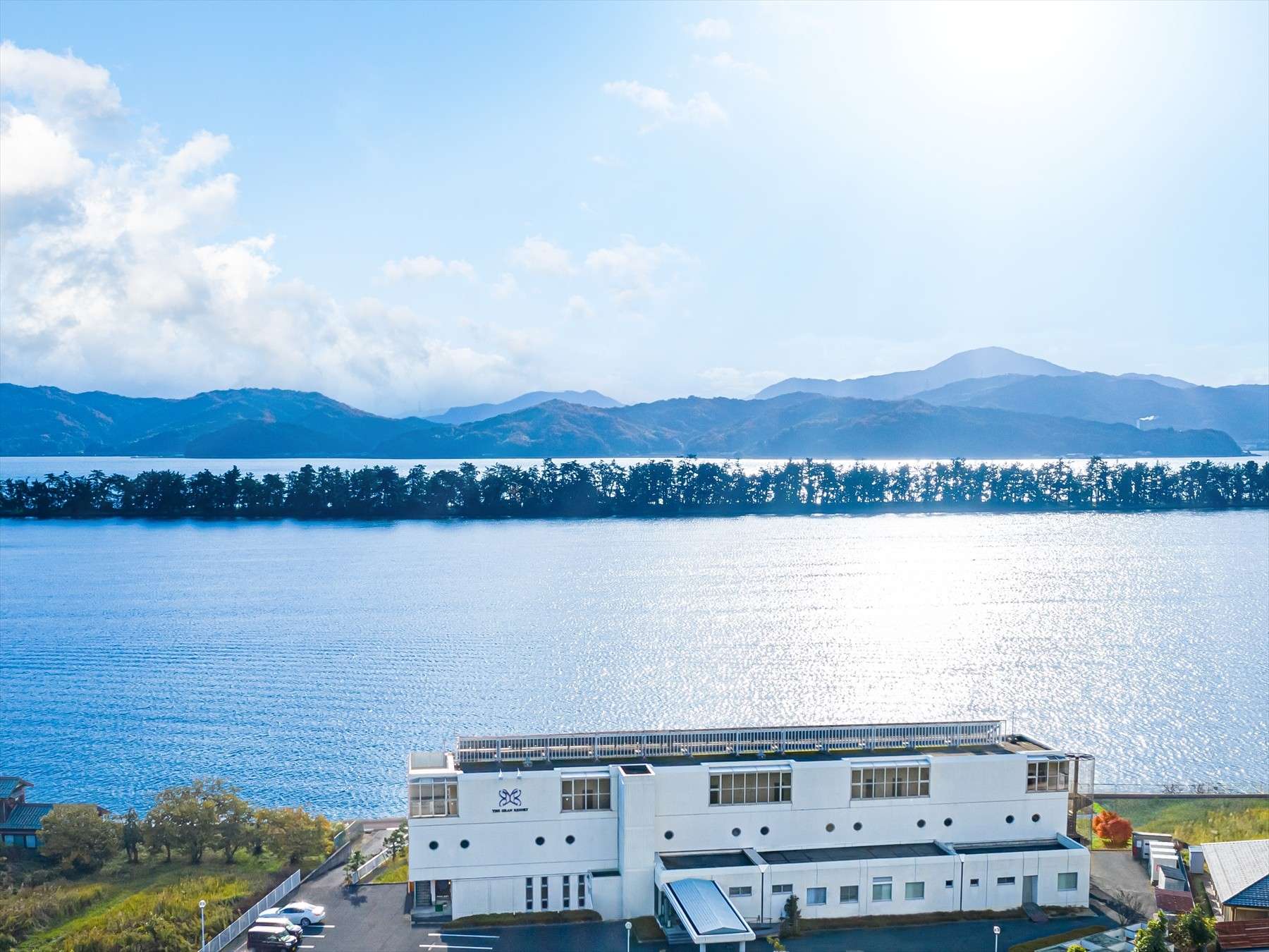 �V�̋����ɗՂ�