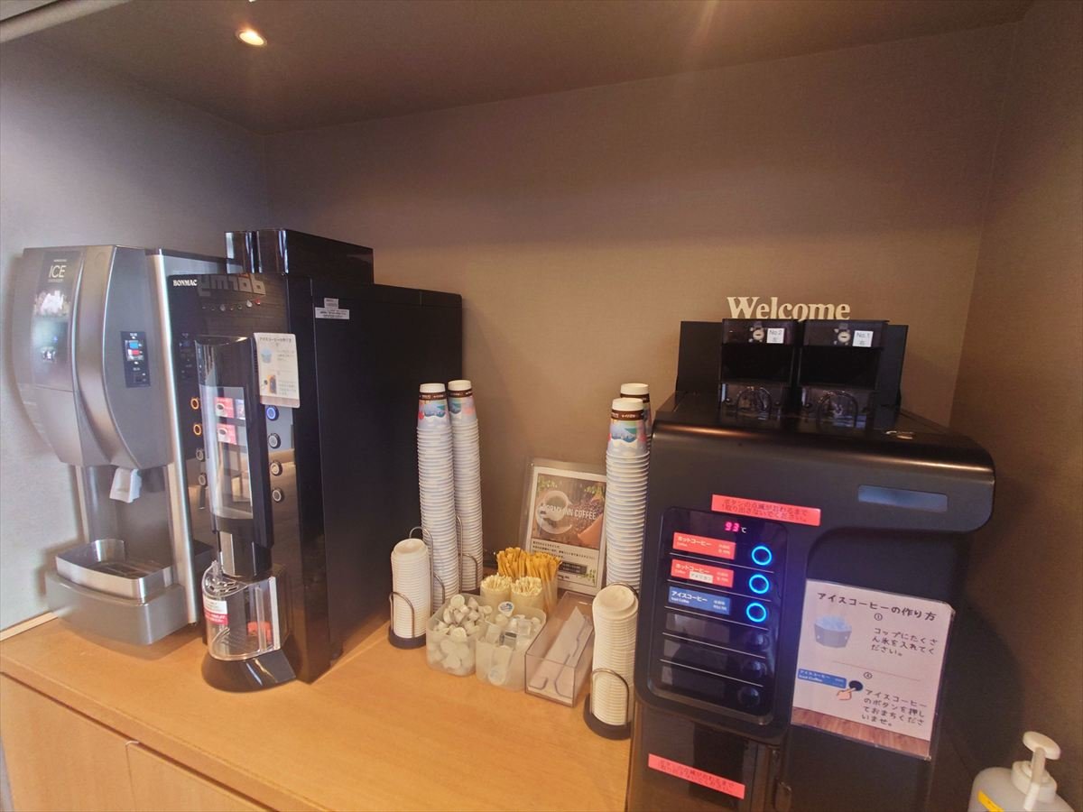 ���E�F���J���R�[�q�[�R�[�i�[�@�c�Ǝ���14:00�`23:00�@��05:00�`11:00