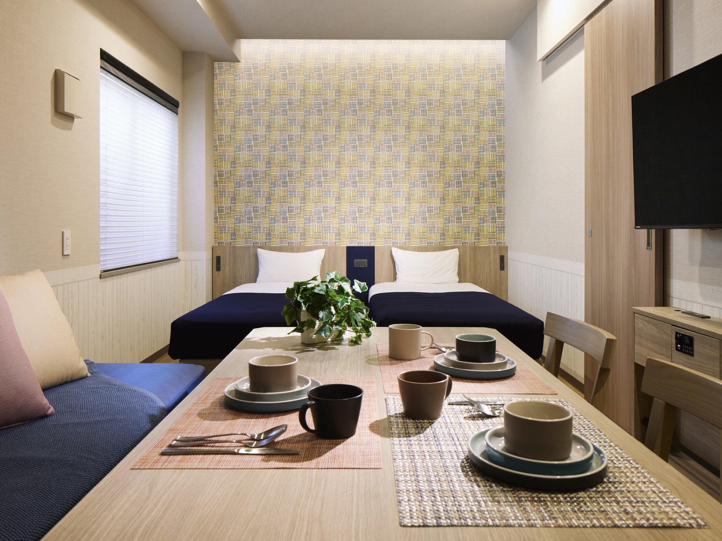 Standard 3 Bed X^_[h3xbh