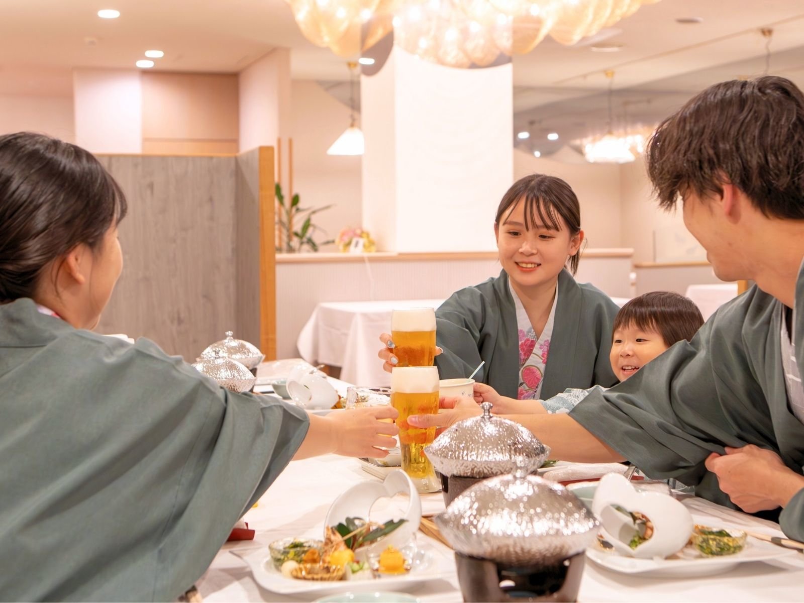 �y�[�H�z�Ƒ��ň͂ޏΊ炠�ӂ��ɓ��̖��o