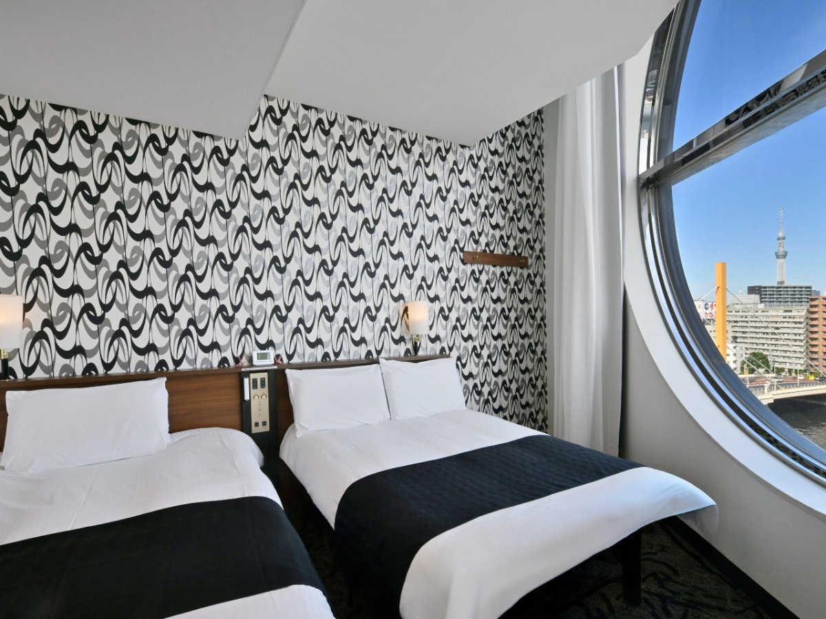 �f�U�C�i�[�Y�t�@�~���[�c�C�����[��