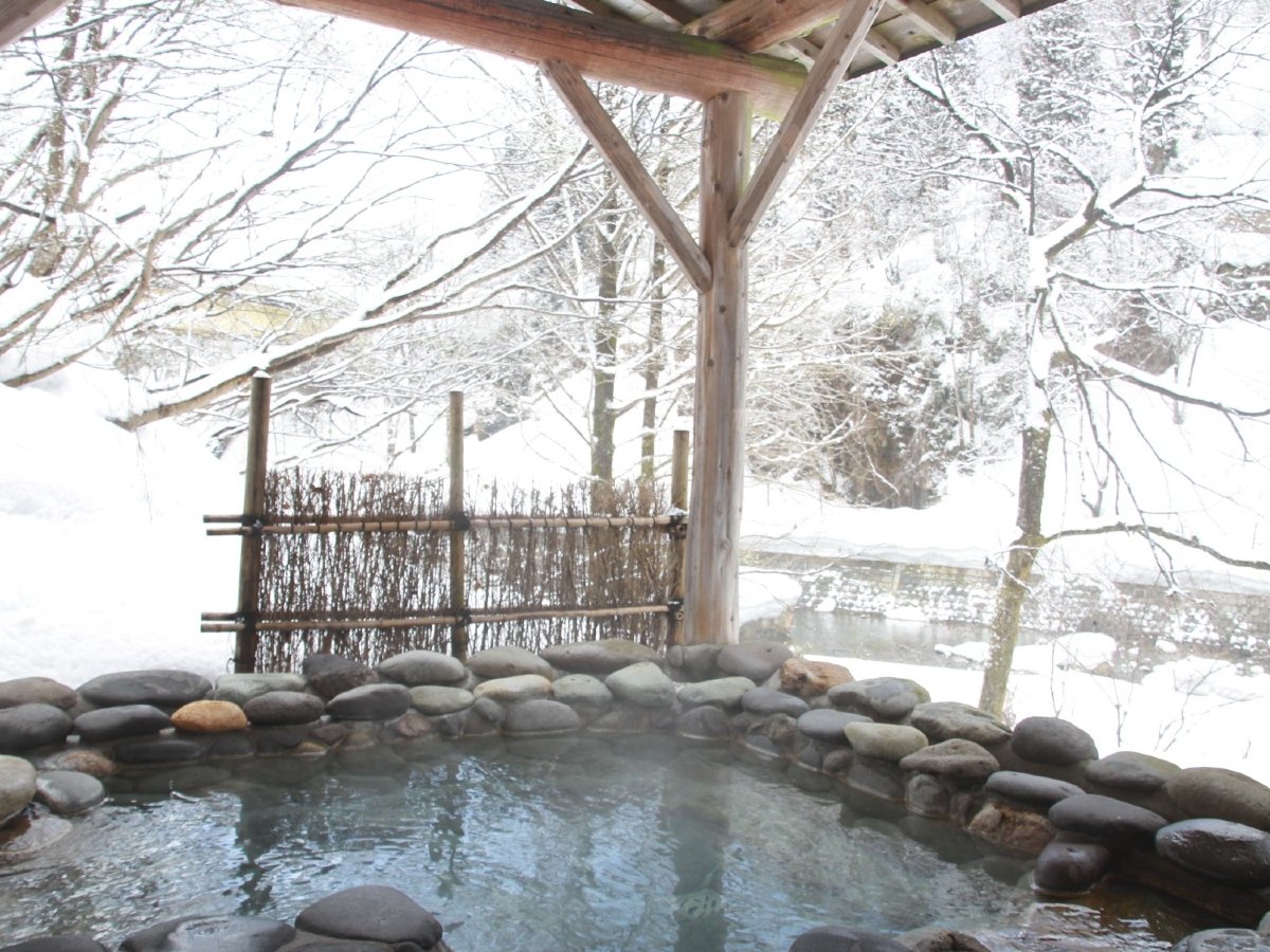 �y�~�z�R�̓��E�Γ��I�V