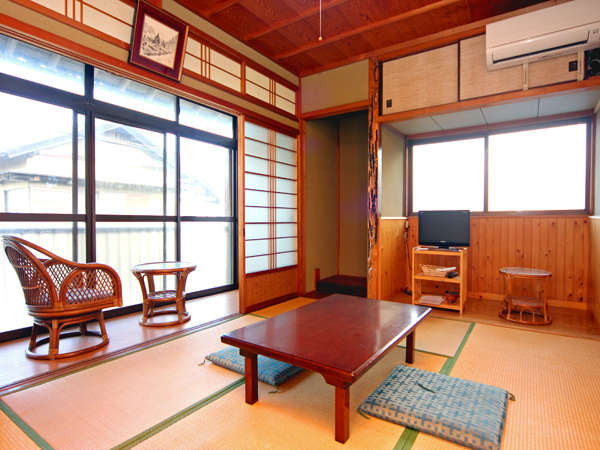 �{��6��+�@�C�ӂ̏h�@�o��u���ɂĂ������Ƃ����ЂƂƂ����c