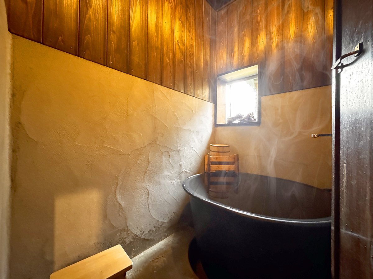 �y�����C�z