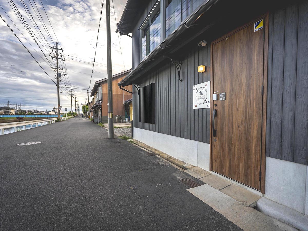 ・【外観】古民家をリノベーションした1日1組限定の宿。ワンちゃんも連れ歓迎です