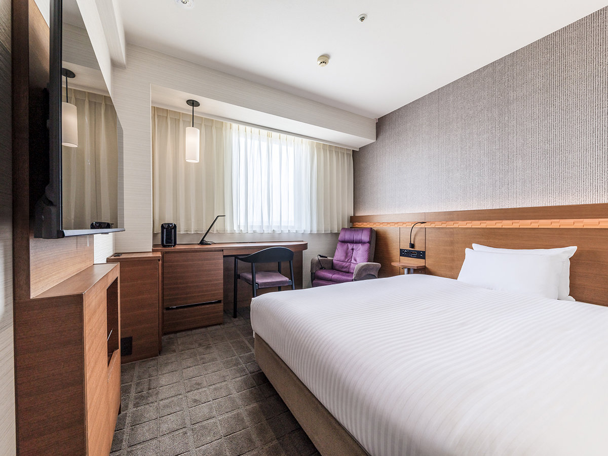 �R���t�H�[�g�r�W�l�X���[��14.6�u�@�x�b�h��140cm�~200cm