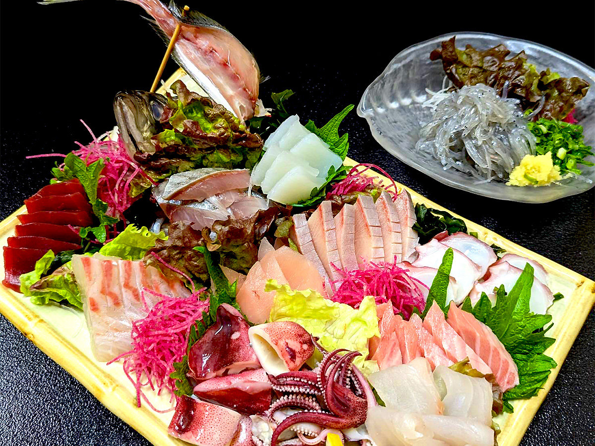 x͘p̊C̍K\IilɂM̎ނς܂j