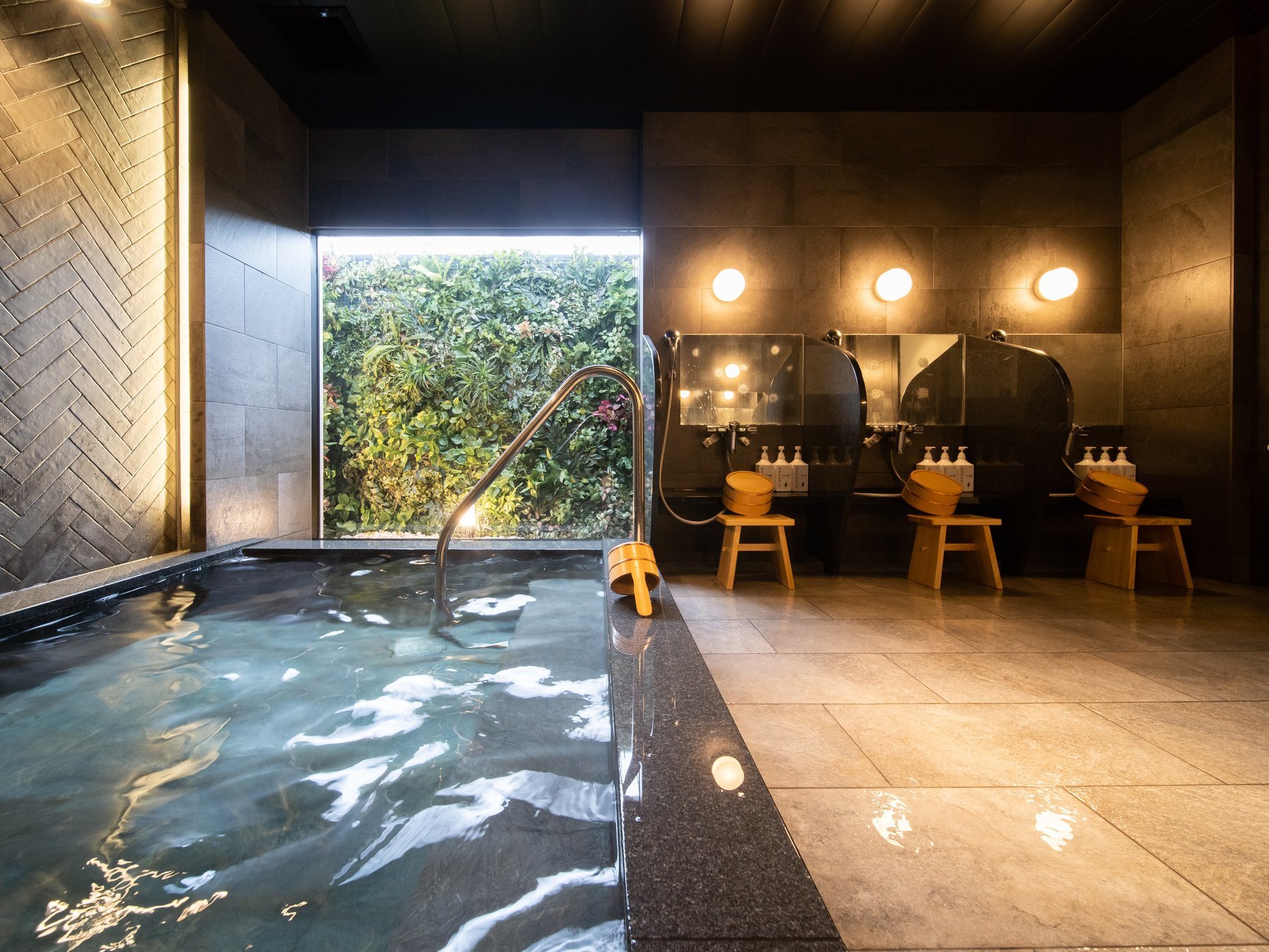 ����y�傠�炽�����������̓��z�����̓V�R���򗁏�������I