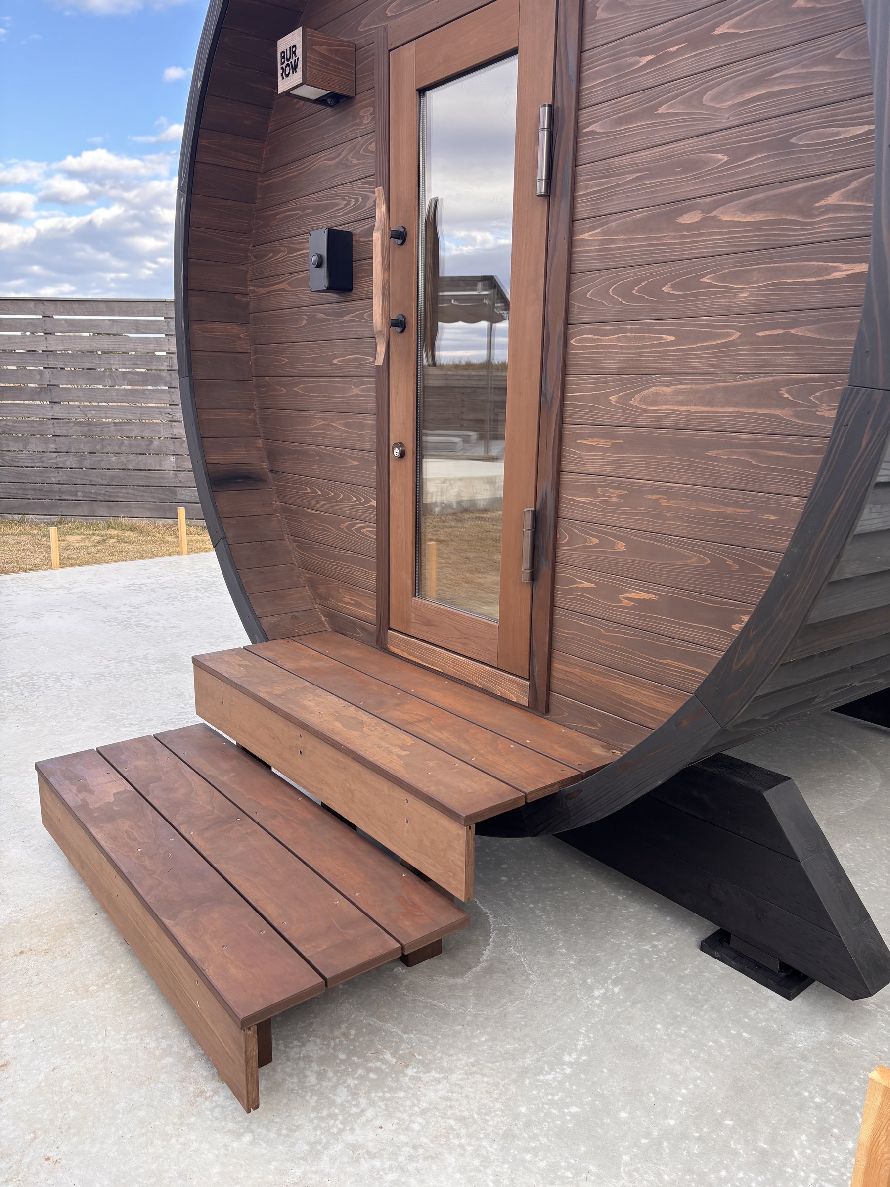 ���Y�ō����o���E�Ђ̃o�����T�E�i�����~�V���ɓ������܂����B��l�͐Q�T�E�i��OK�I���E�����E���o���܂��B