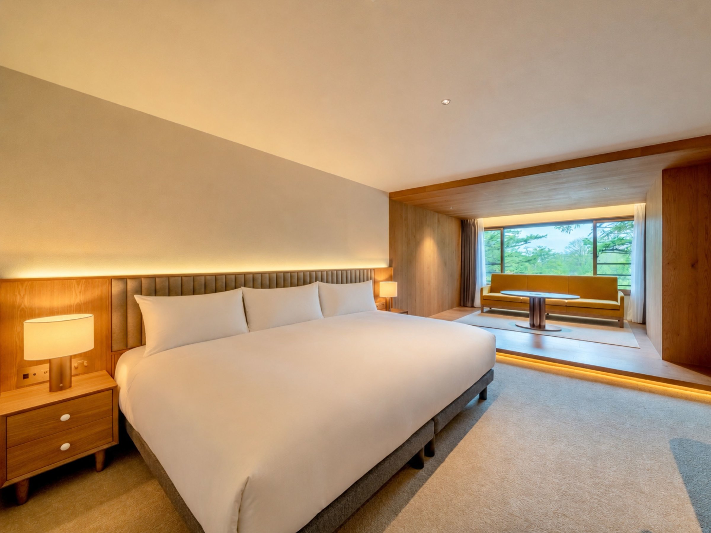 �L���O���[��