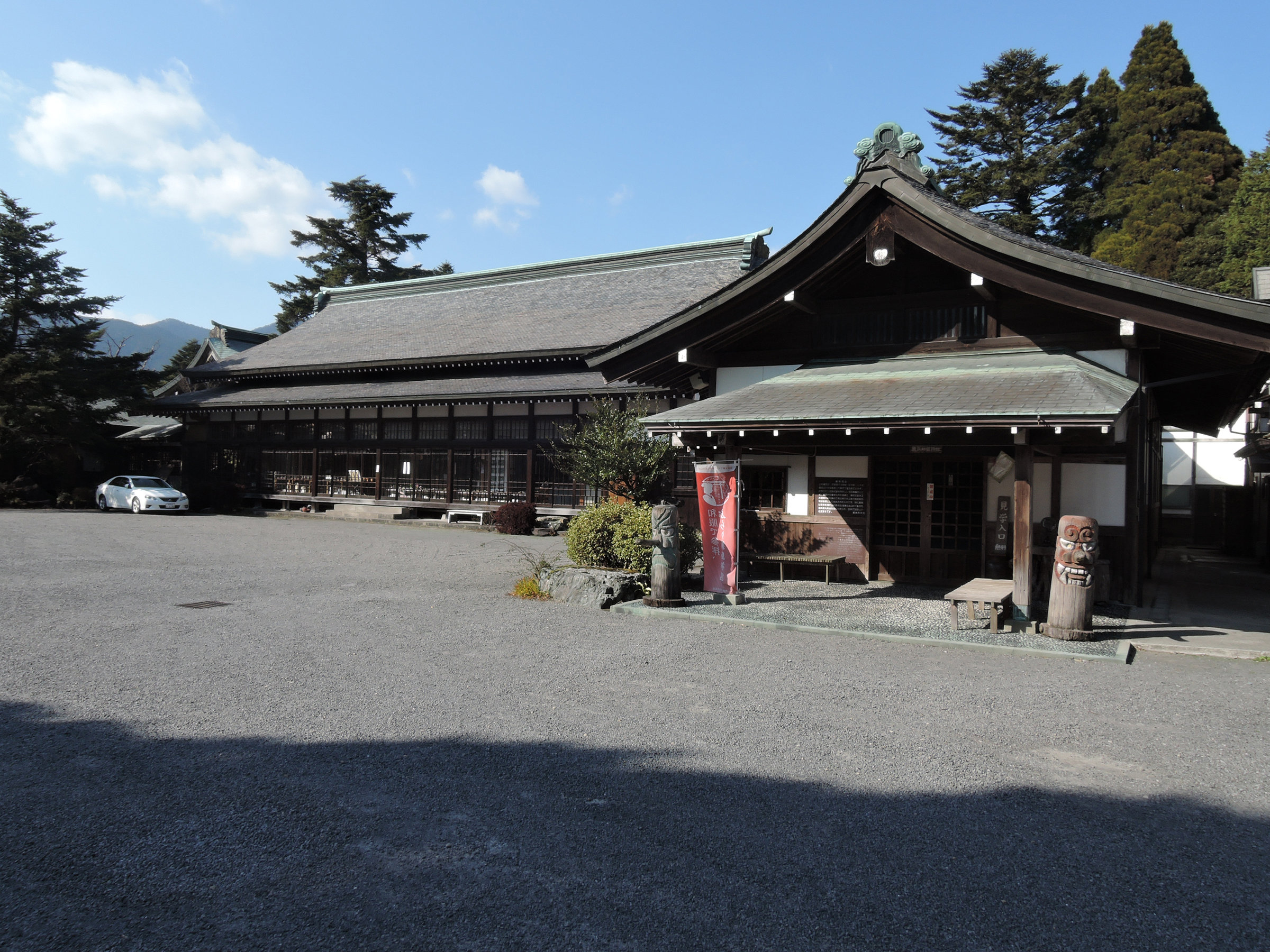 *�y���|���z����̐���ߒ��⎑���ق̌��w�E���|�̌����ł��܂��B