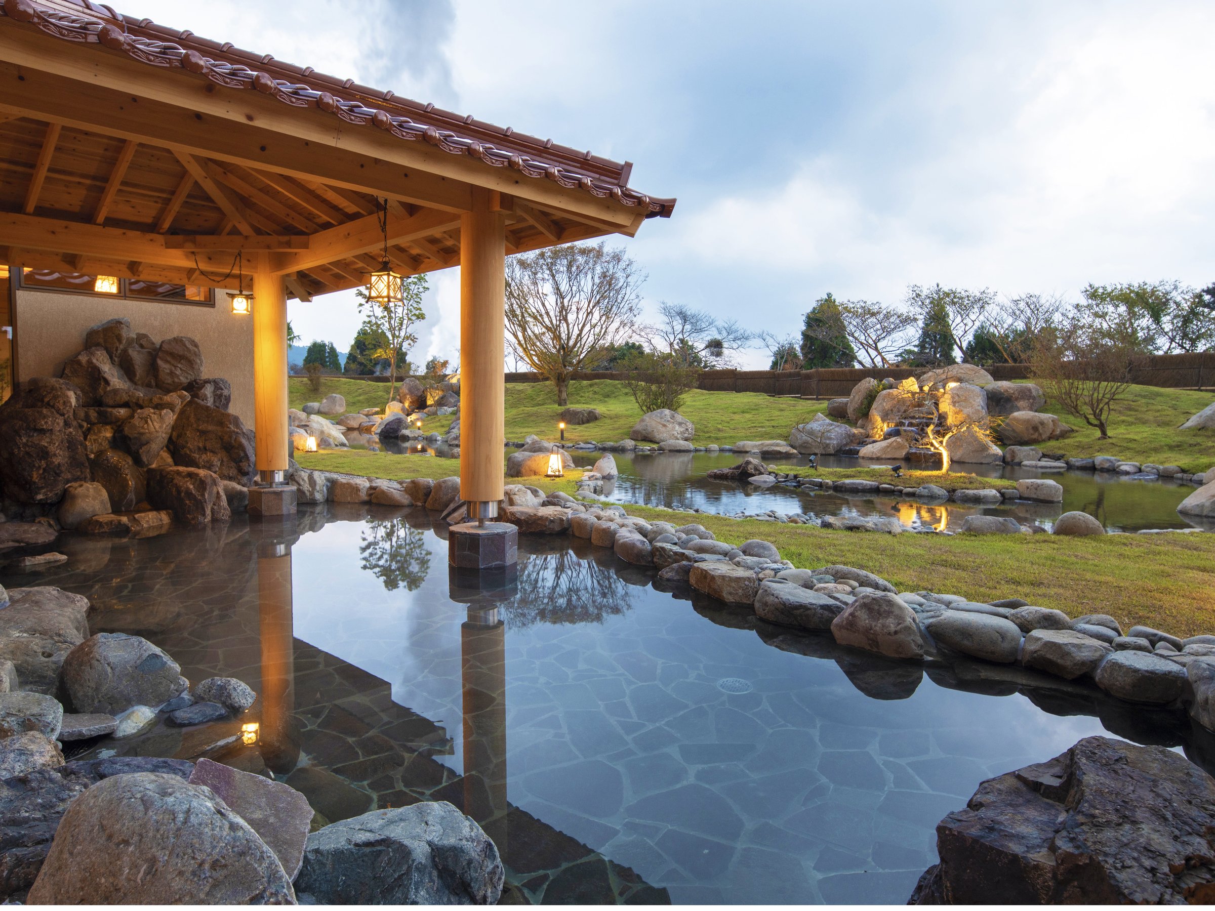 嗁ij̘IVCBڂ̑Oɂ͓{뉀܂B