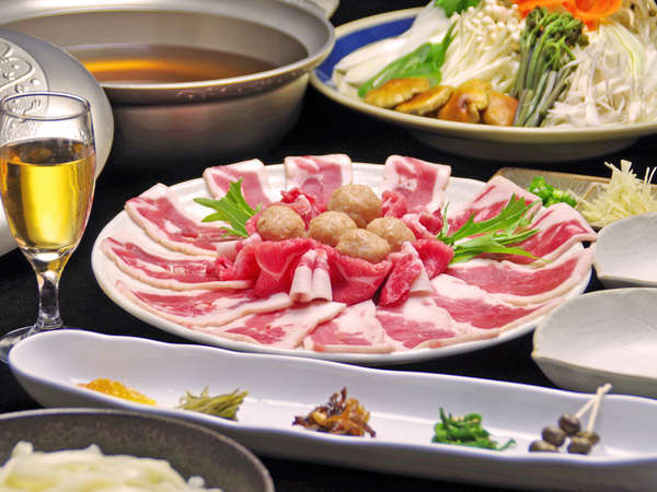 y͂ԂzLW̔҂̒cqAA3ނ̂oZddグ̐Iő̂ۂۂ