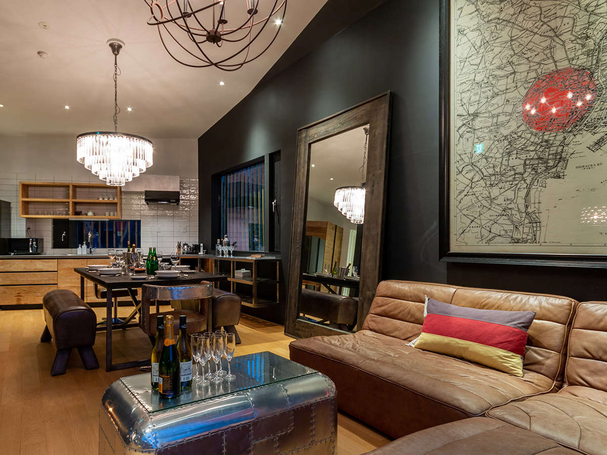 ���r���O